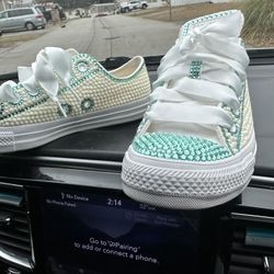 Converse With Diamonds 