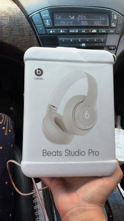Beats Studio Pro Headphones
