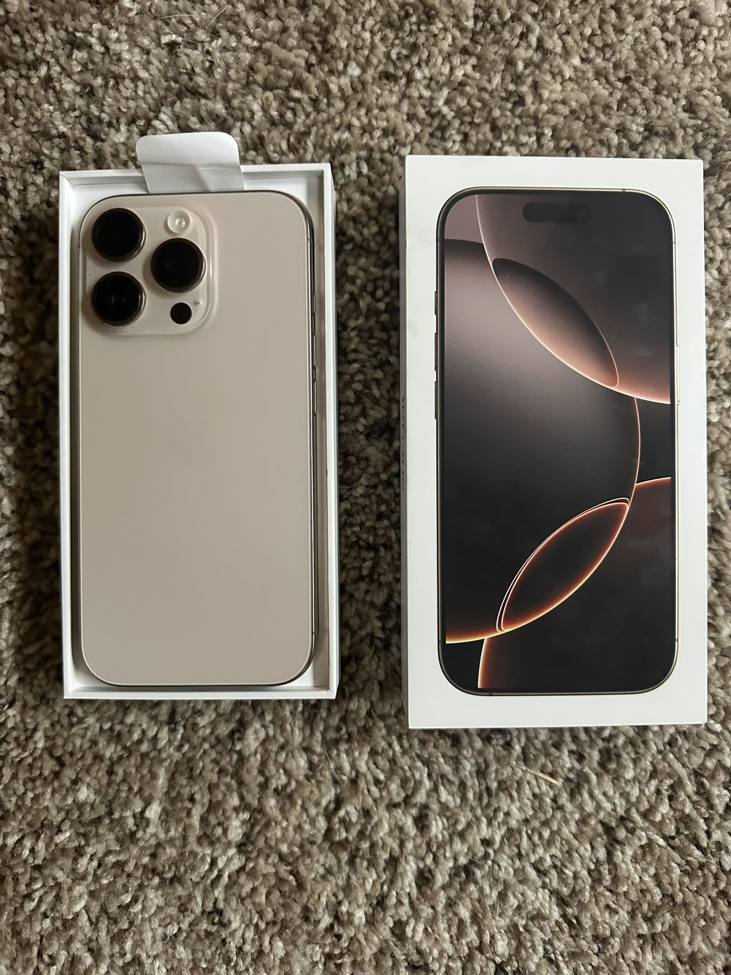iPhone 16 Pro 256GB Unlocked Desert titanium