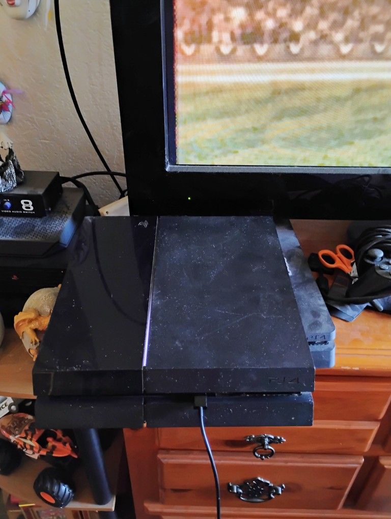 PS4