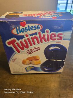 Twinkie maker