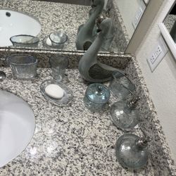 Regina glass Blue Bathroom Accessory set 