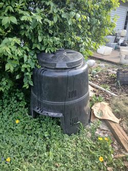 Large compost bin