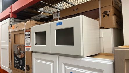 Upper kitchen cabinets 24”