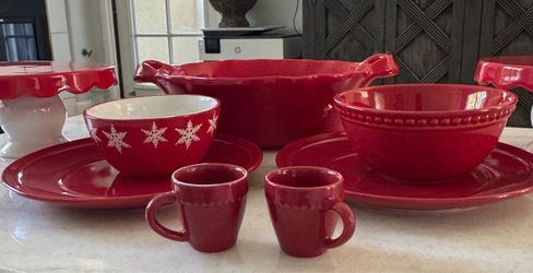 Italian Maioliche Jessica 7 Pcs Serving Bowls/Trays. $20.00 for Everything. See Below Description:
