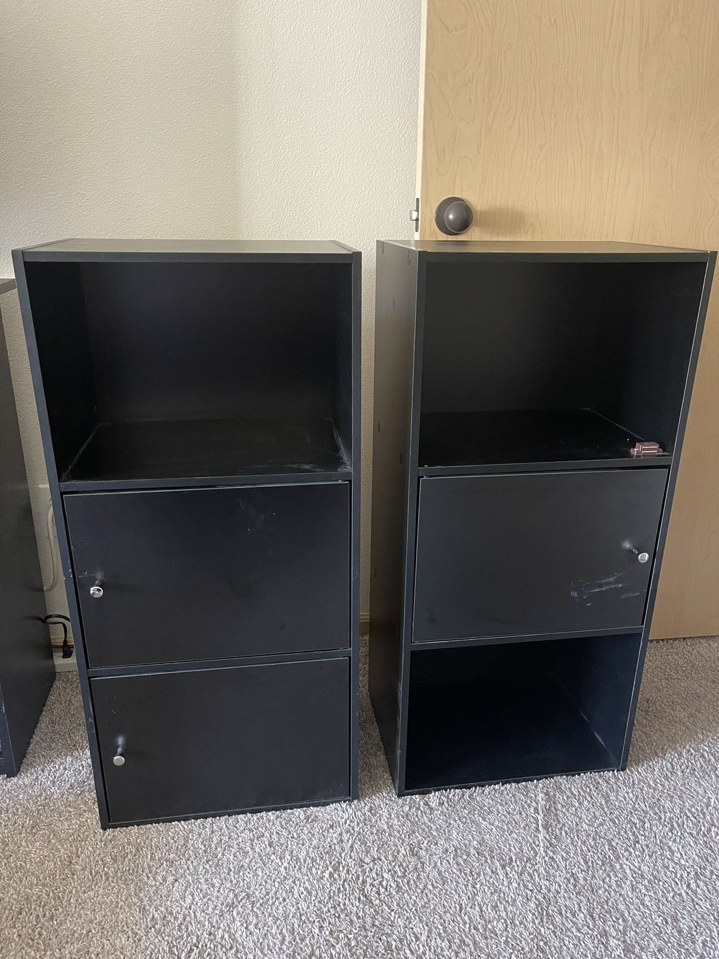 2 Filing Cabinets