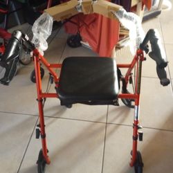 WALKER.  4 WHEELS ROLATOR WALKER  WITH FOLDING SEAT.  NEW 