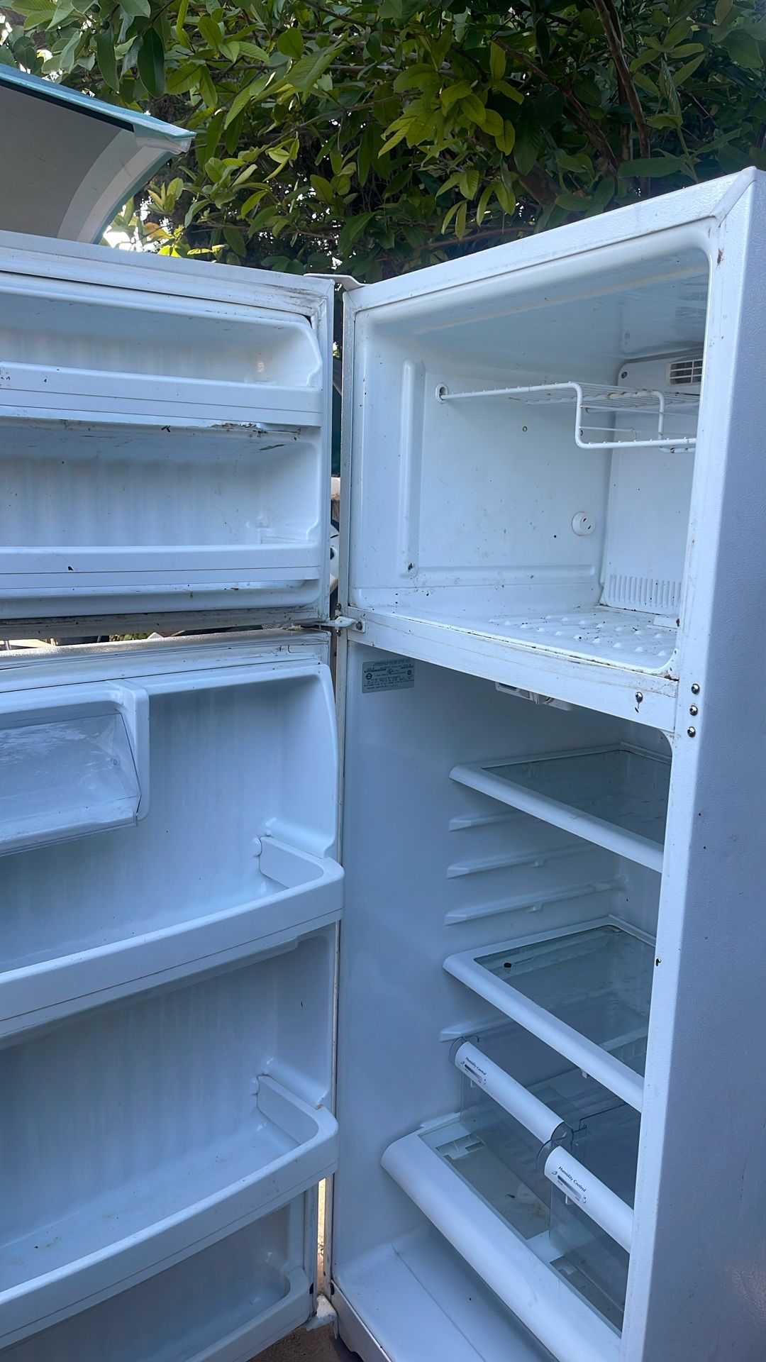 Refrigerator