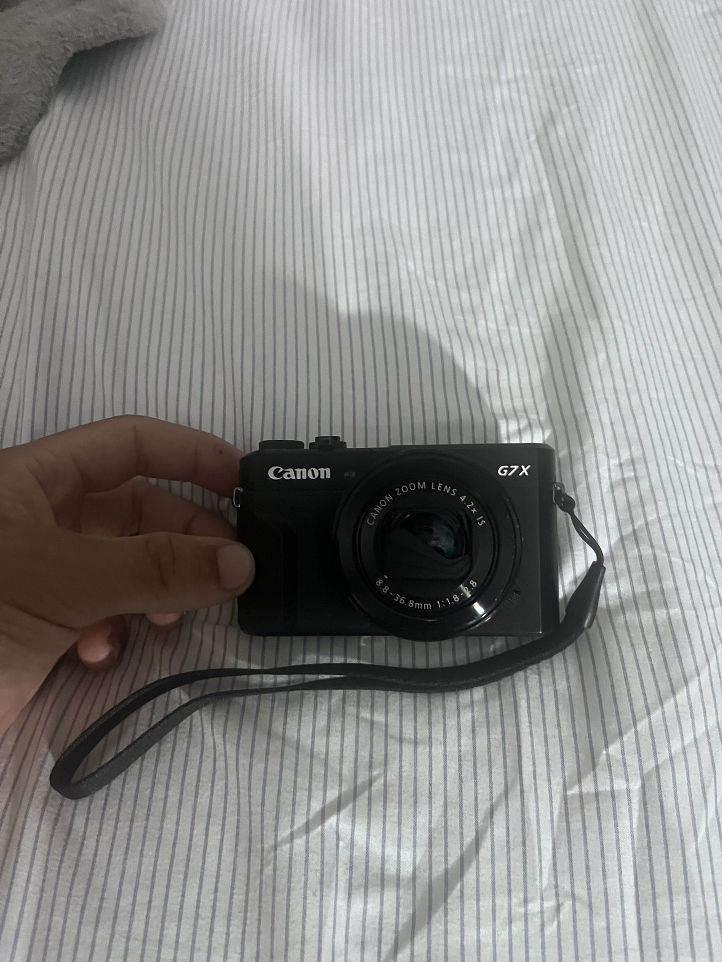 Canon EOS 5D Mark II DSLR Camera – Excellent Condition