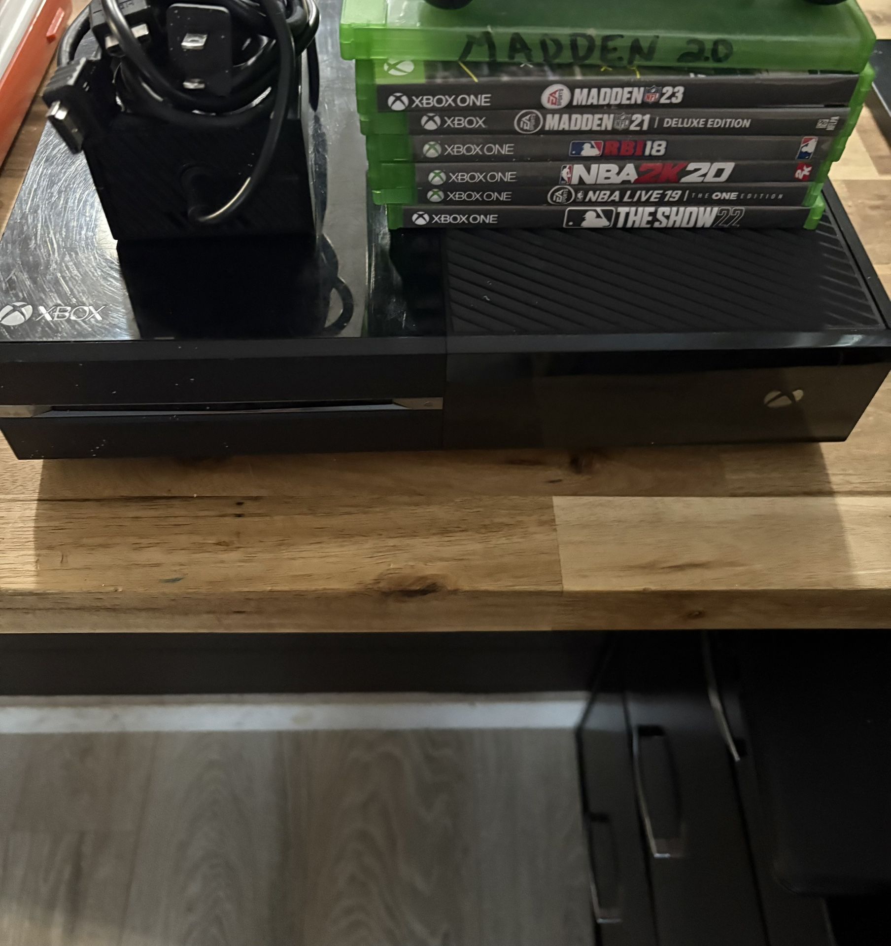 Xbox one 7 games (no controller) sold as-is