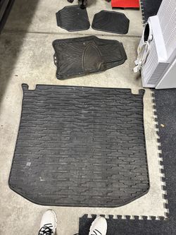 Jeep Car Mats & Trunk Cover 