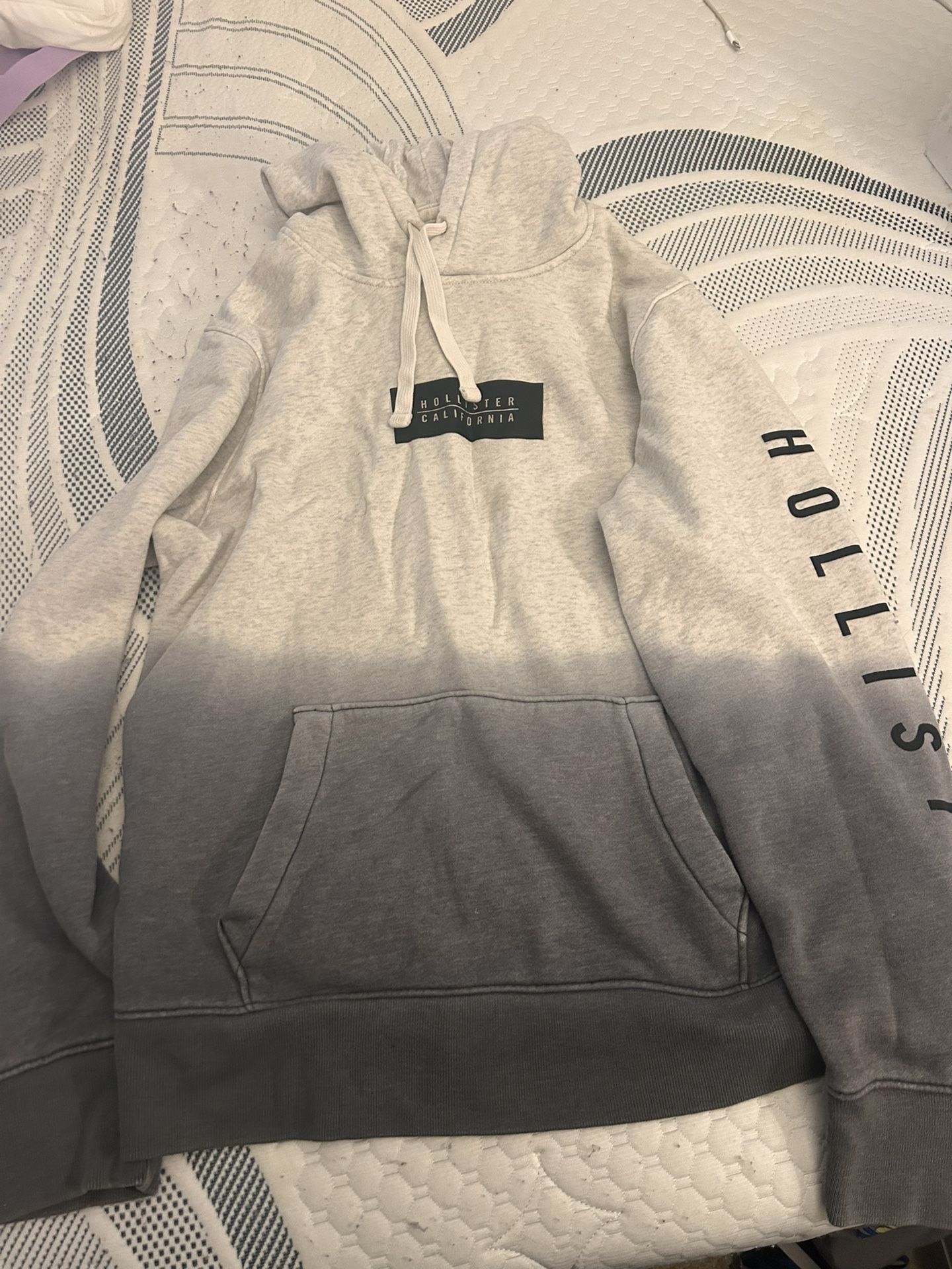 Hollister Hoodie