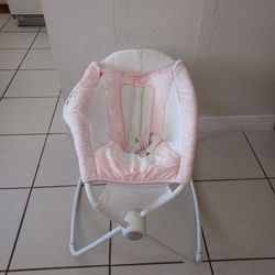 baby rocking chair only uses battery