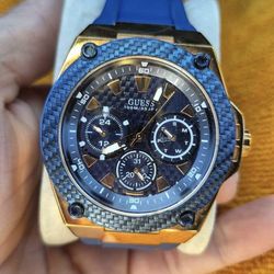 New Guess Men W1049G2 Round Multifunctions Dial Silicone Blue Band Sport Watch