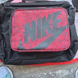Nike Linch Bag