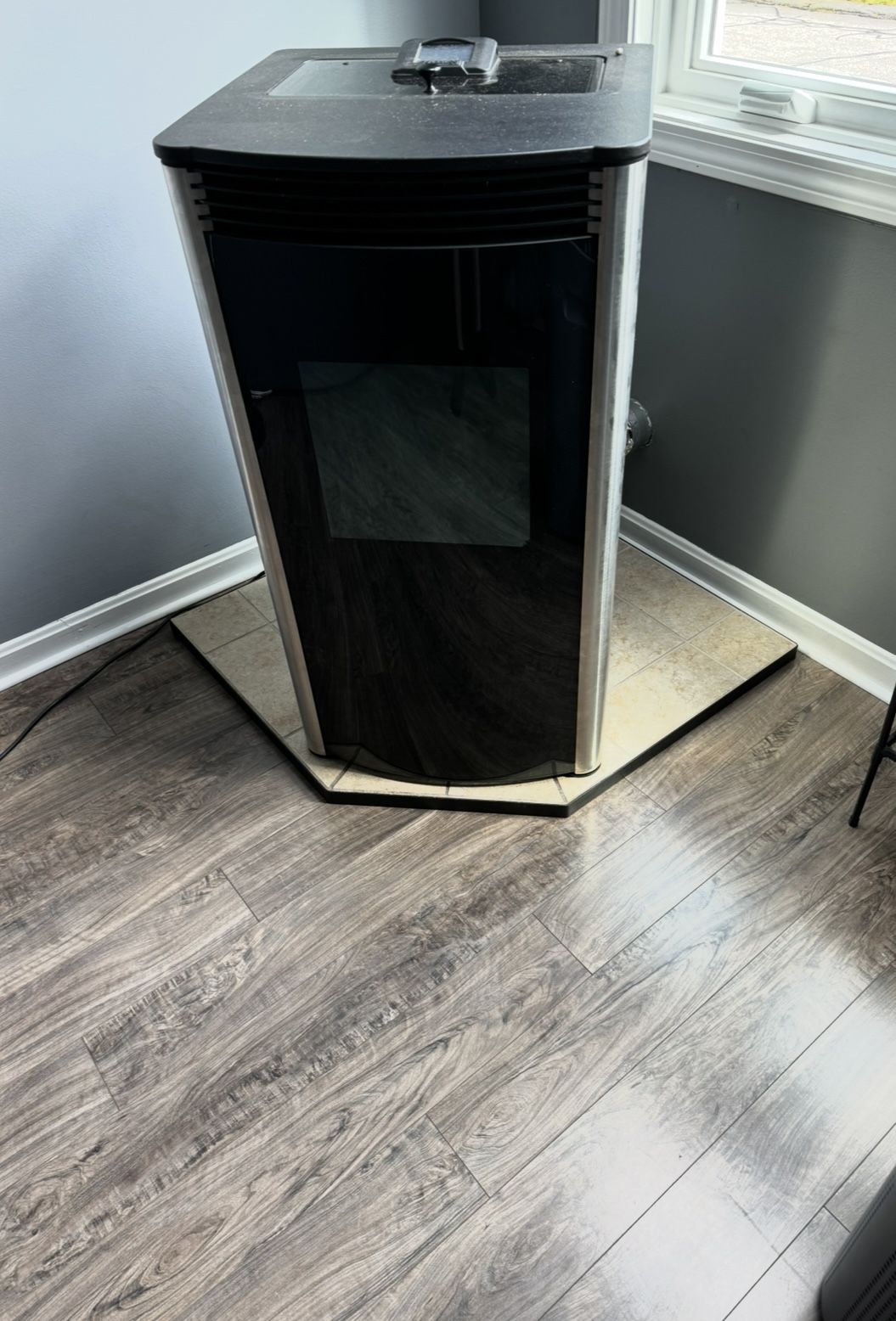 Harmon Allure 50 Pellet Stove
