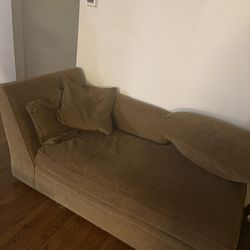 4 peace  sectional couch