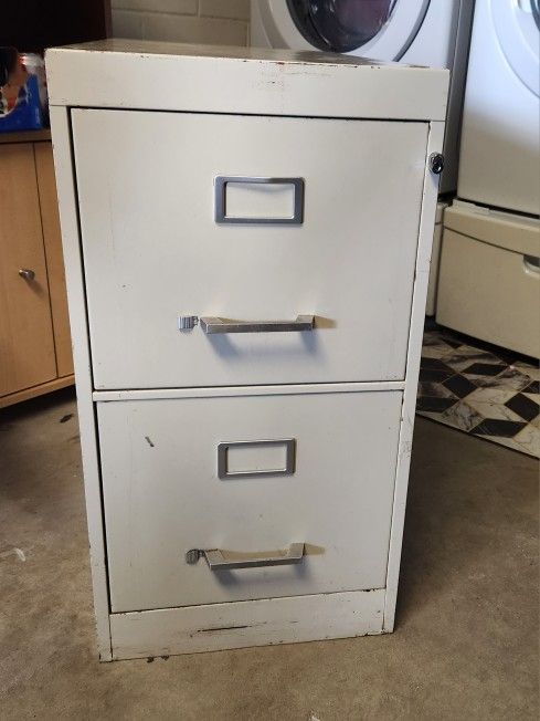 2 Drawer File Cabinet 