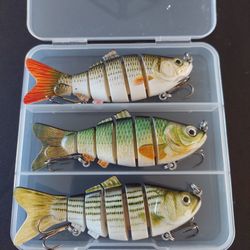 Brand New Jointed Swimbait Lures Crankbaits 3pack Lot With Tackle Box 