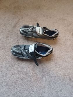 Shimano clipless cycling shoes,  men's 9.5