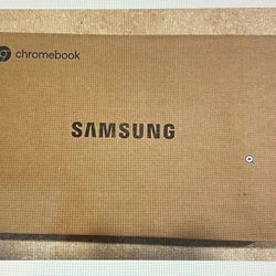 NIB Samsung Chrome Book 4G 32G Intel Celeron  4020 Platinum Titan 