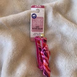 BRAND NEW pink collar for kittens (with bell) 