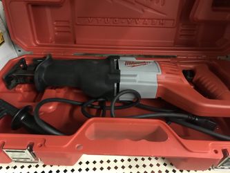Milwaukee Reciprocating Saw