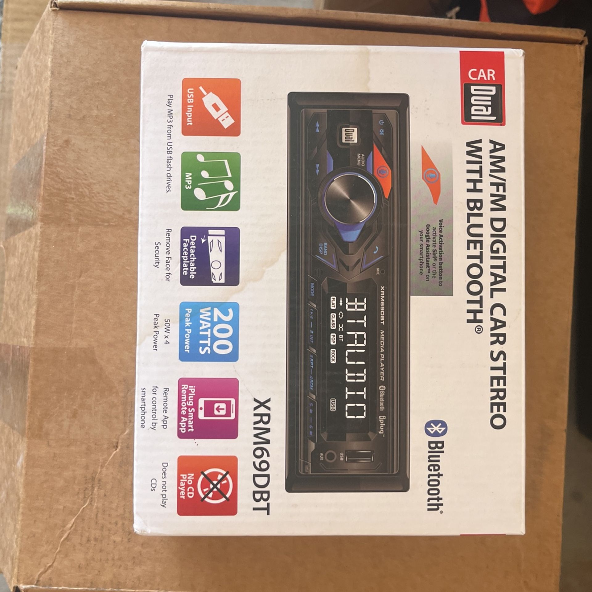 Digital Car Radio With Bluetooth