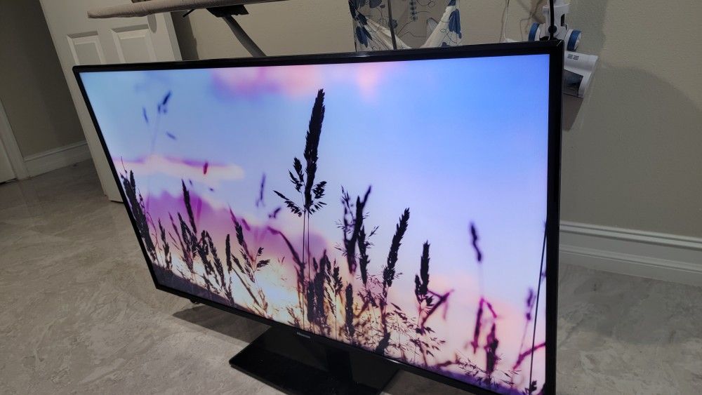 50 Inch Hisense Smart Tv