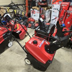 Honda HS-520 Snowblower 
Serviced and ready 
$299