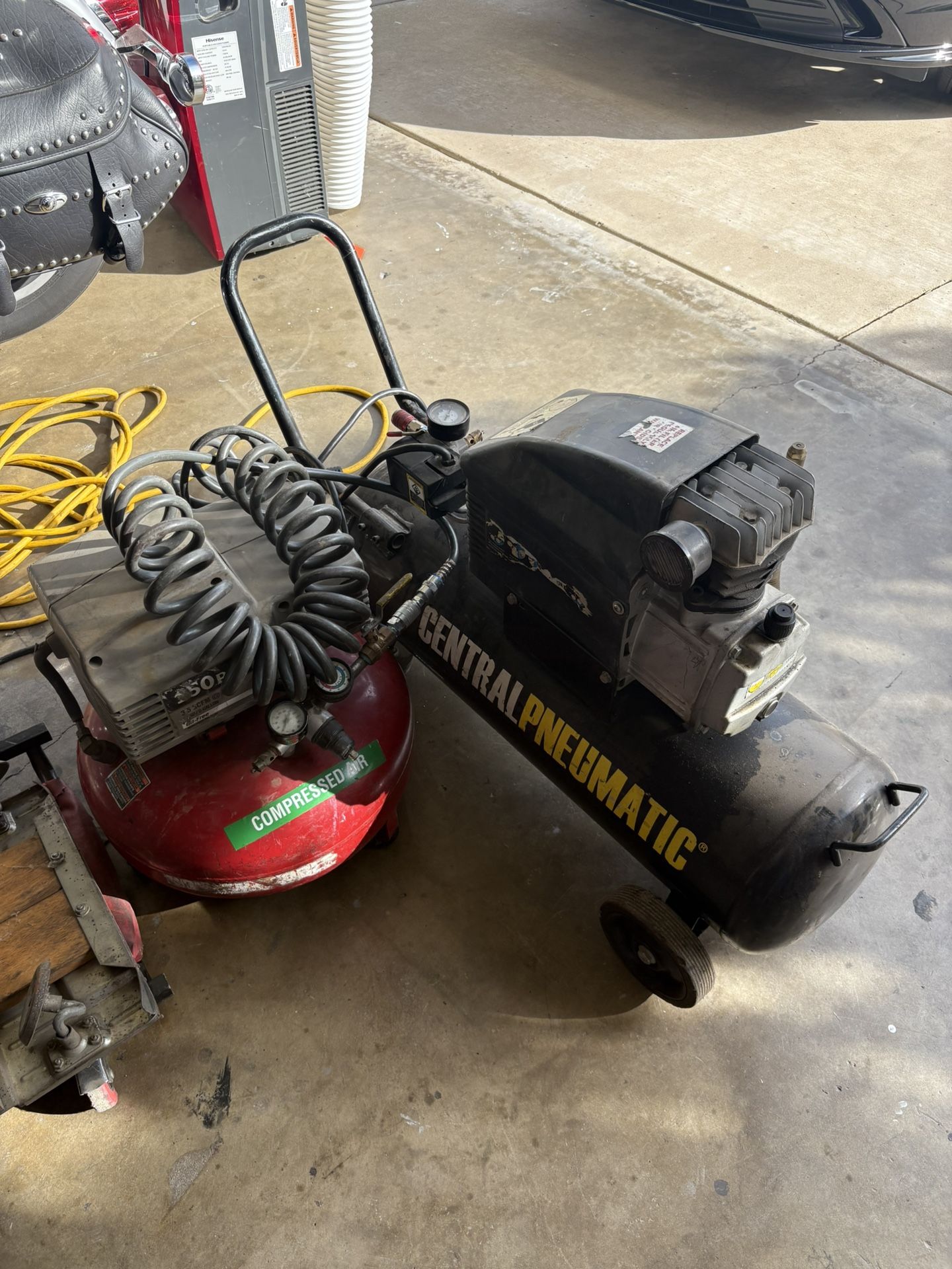 2 Air Compressors , 3 Tripods , 3 Optic Levels , 2 Measure Sticks