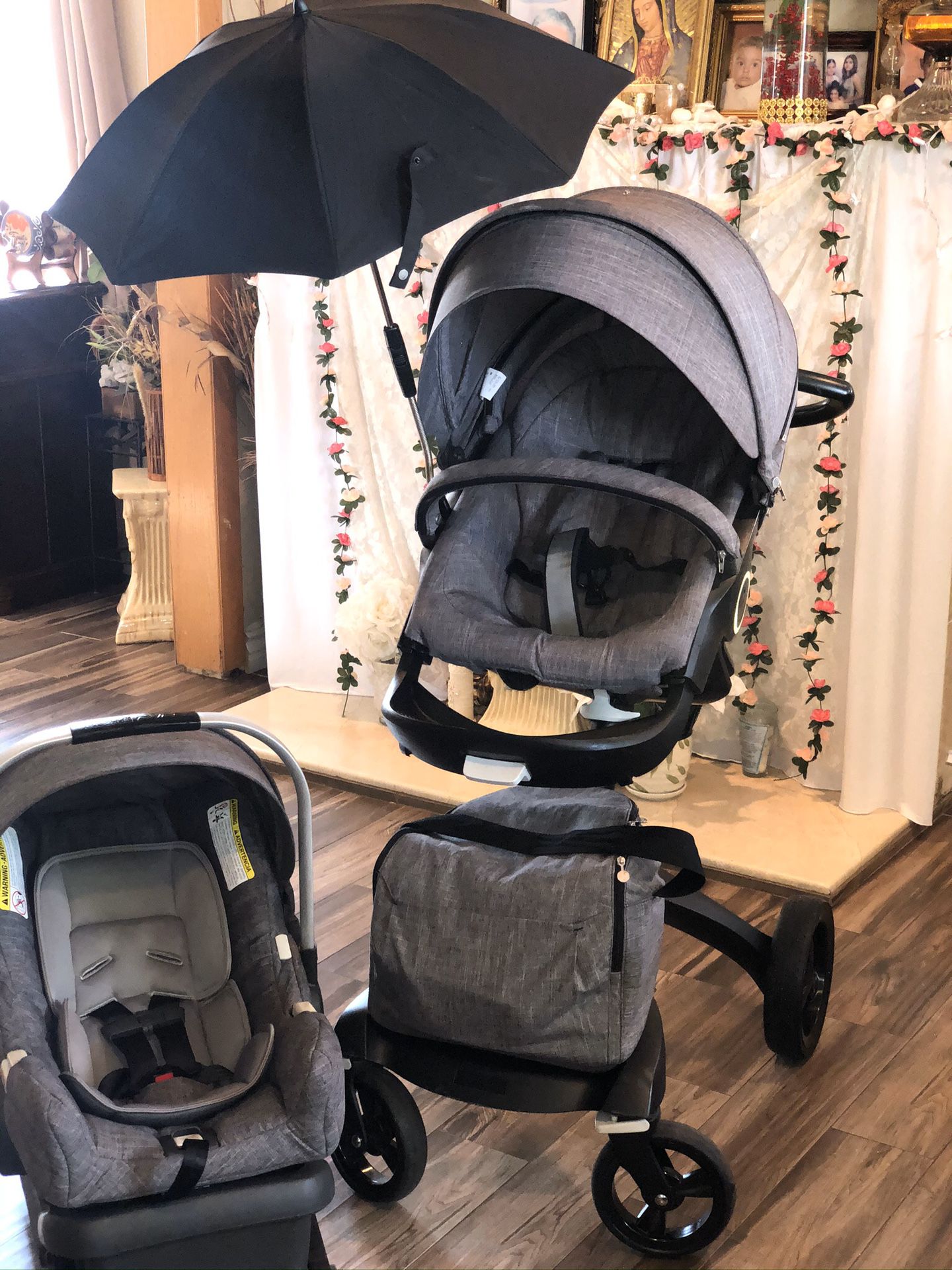 stokke xplory stroller with car seat must be sold together