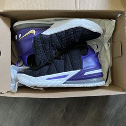 Lebron 18 (Laker Edition)