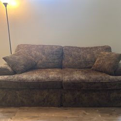 Couch Free