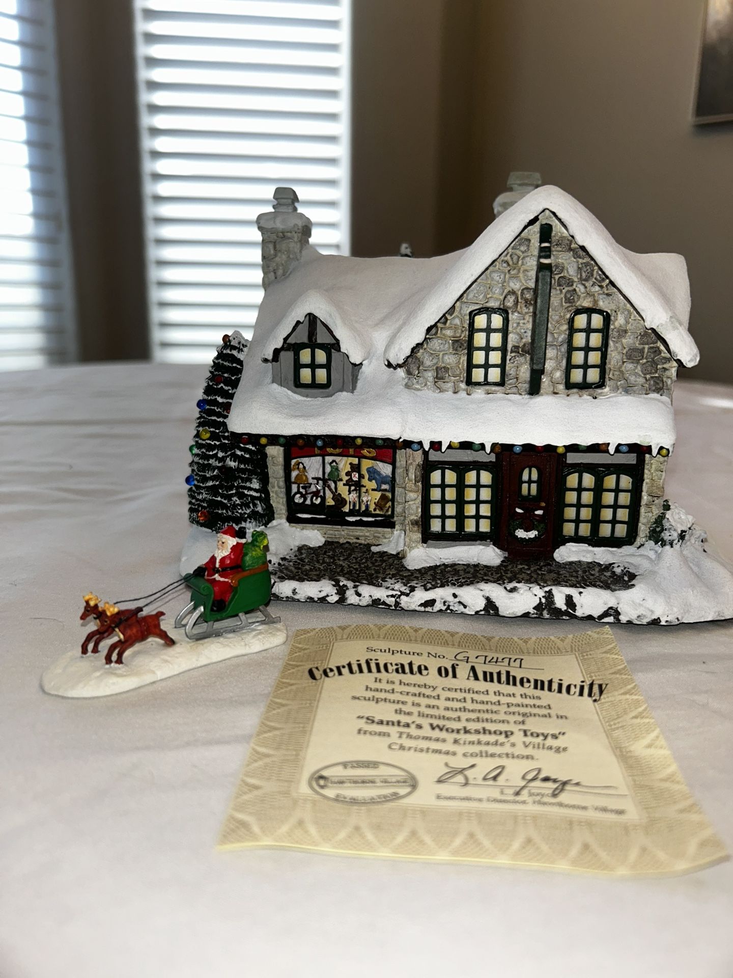 Thomas Kincade Hawthorne Village “Santa’s Workshop Toys”