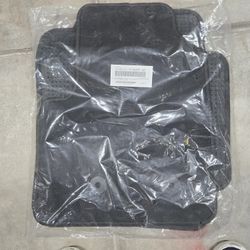 Floor Mats Brand New In Bag!! Chevy Colorado 2015-2022