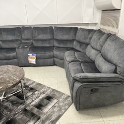 3 Pc Grey Sectional 