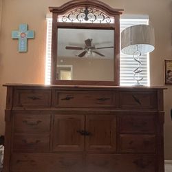 Solid Wood Dresser / Vanity with Mirror – Excellent Condition