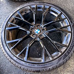 22’ Wheels Staggered