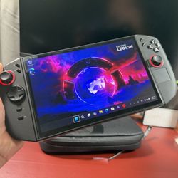 Legion Go 2 - 8.8" 144Hz 2K OLED , Z2 Extreme - 32GB - 1TB