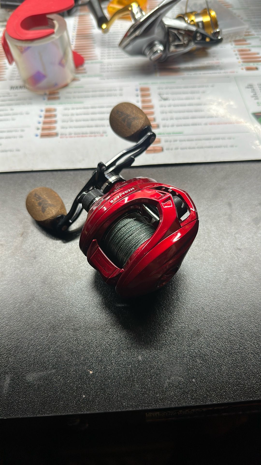 KastKing MegaJaws Red Baitcasting Reel