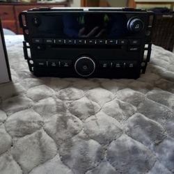 GM Delphi Stereo And Speakers