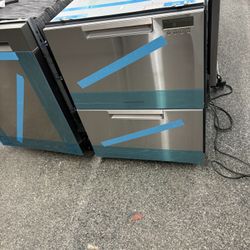 Fisher & Paykel Stainless Steel Double Drawer Dishwasher Open Box