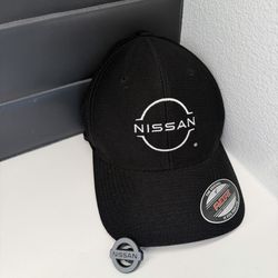 Nissan baseball cap🧢 and CROCS jibbitz