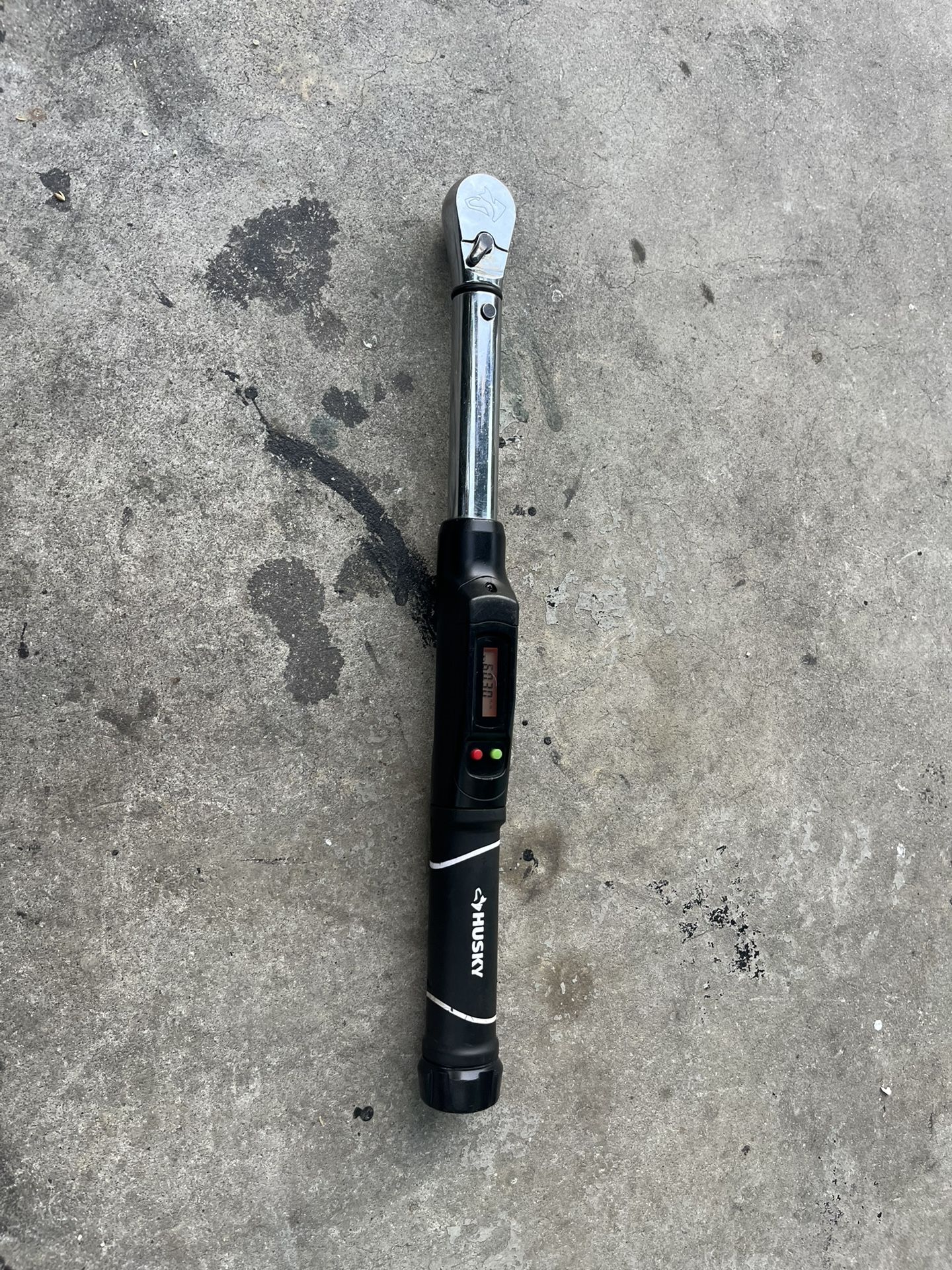 Husky Torque Wrench 5 To 81 Libras Esta Jalando Bien 
