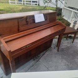 Piano 