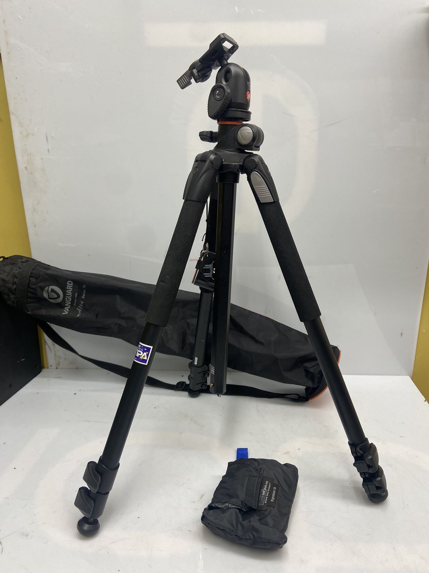 Manfrotto 496rc2 Tripod