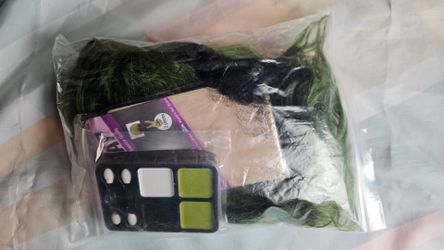 Halloween Costume Wig and Face Paint Kit