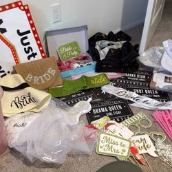 Bachelorette And Bridal Party Accessories 