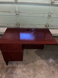 Office desk with Cupboards